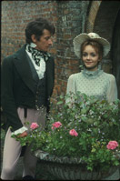 Lewis Fiander e Celia Bannerman em Orgulho e preconceito, 1967